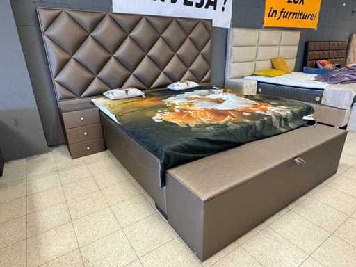 Roi à ressorts 180x200