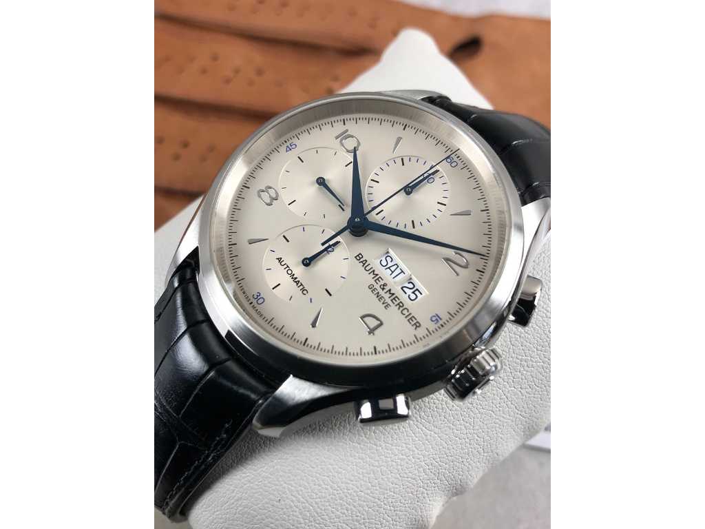 Baume & Mercier Clifton Chronograph Automatic M0A10123 Men's Watch