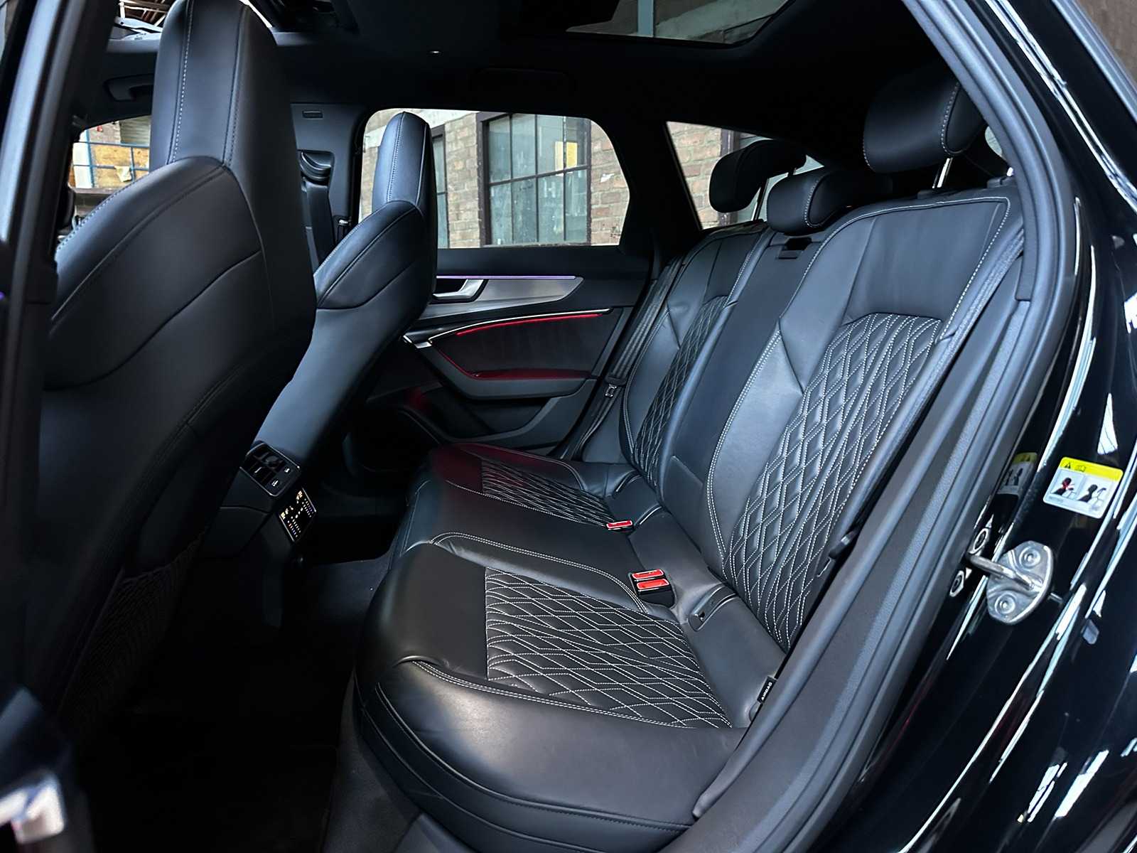 Audi A6 Avant 55 TFSI e Quattro Pro Line S Competition 367pk 2023 (Plug-In Hybrid), HLJ-85-T