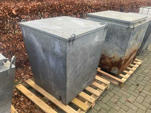 Steel Construction Water Well