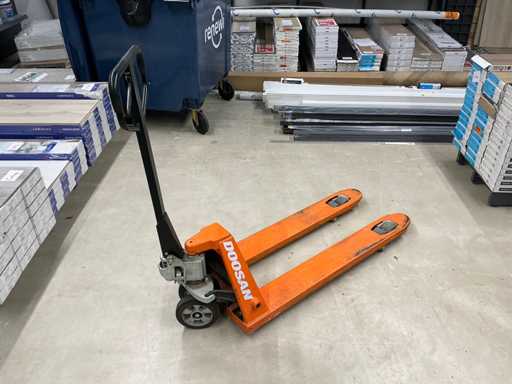 Transpallet idraulico manuale