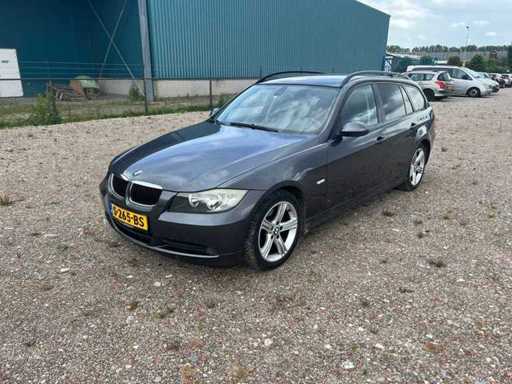 BMW Serii 3 Touring 320i Automatic, S-265-BS