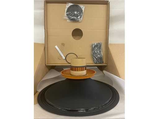 QSC - HPR153i - SP-000137-TS