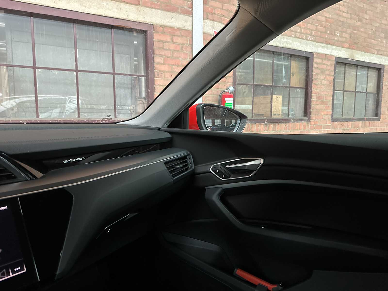 Audi e-tron 50 Quattro Edition 71 kWh 313pk 2020 (Origineel-NL), J-388-LL