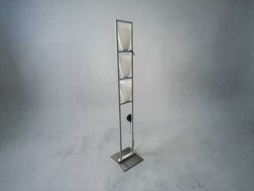 Vloerlamp op metalen frame h180cm