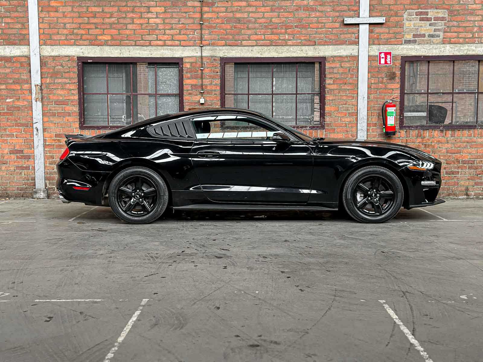 Ford Mustang 3.7 V6 300pk 2017 Coupe