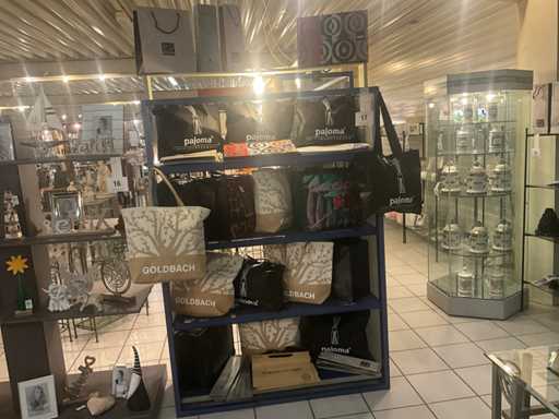 Divers sacs de plage (17x), sacs de transport et sacs cadeaux 