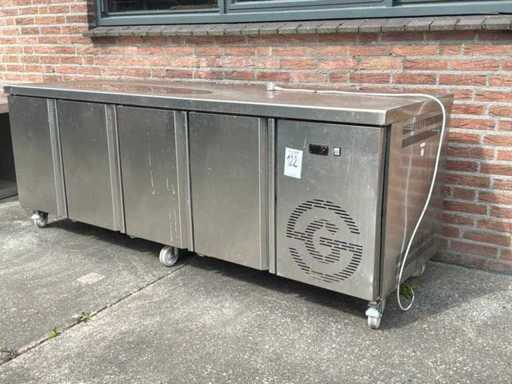 2022 HWG TP7-225-40 Refrigerated Workbench