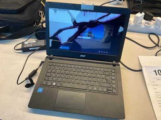 Acer Aspire ES1-432 Laptop