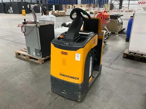 2008 Jungheinrich EZS 130 Industrial Tractor