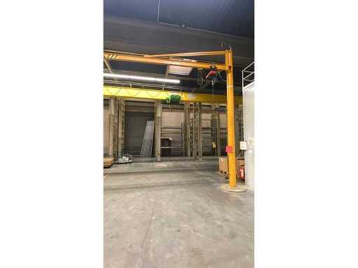 Vetter - 250 kg - Macara cu foc montată pe coloană