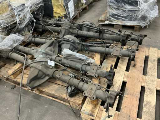 Mercedes-Benz axles (5x)