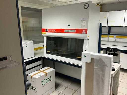 MICROFLOW Armadio di biosicurezza avanzato - Armato di sicurezza microbiologica CLASSE II