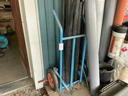 Gas cylinder cart