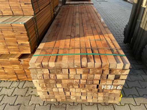 Fein gesägte Massaranduba-Pfosten 2750x60x60mm (62x)