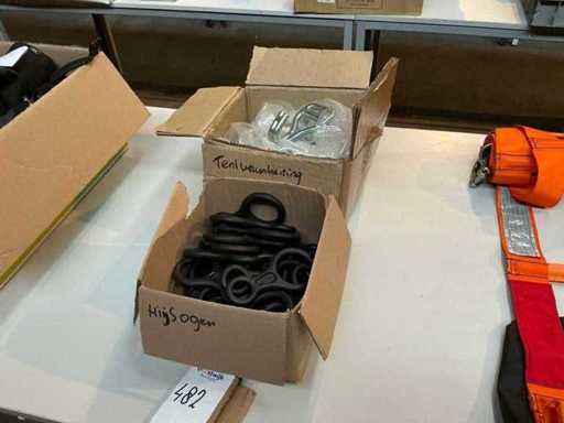 Tent accessories in 2 boxes