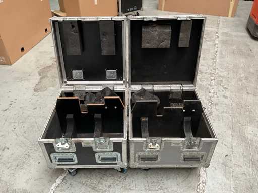 Flight case (2x)