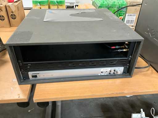 Amplificateur Bose Freespace IZA 2120