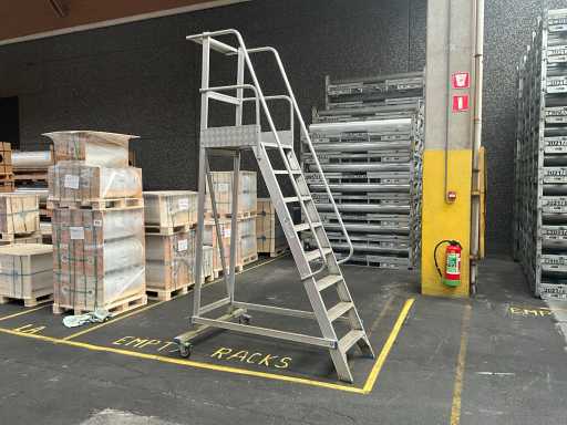 Échelle à plate-forme HEYERICK