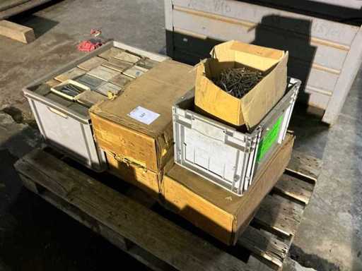 Grande quantité de vis