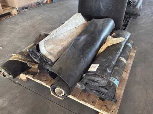 Roll of Roofing (9x)