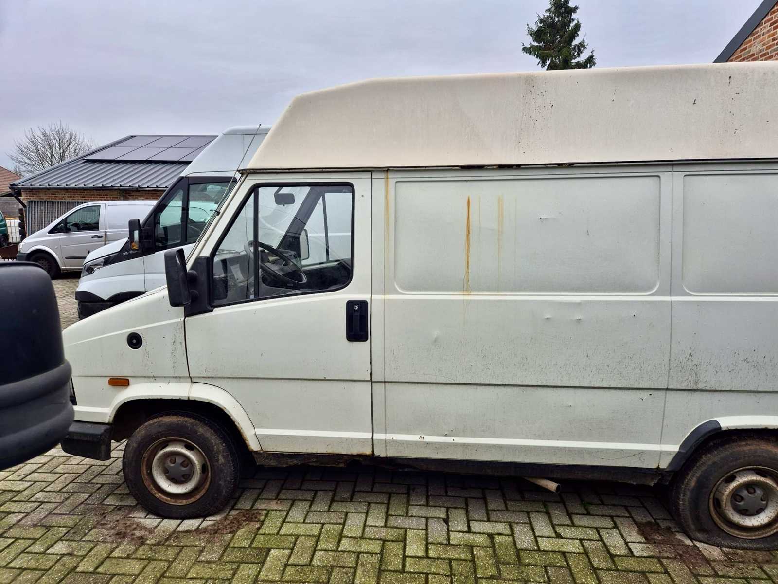 Peugeot J5 Light Truck
