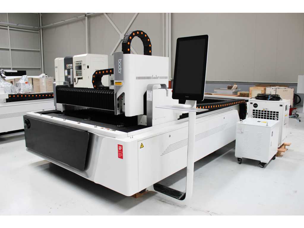 Bodor - A3-00-GB - Machine de découpe laser à fibre - 2022