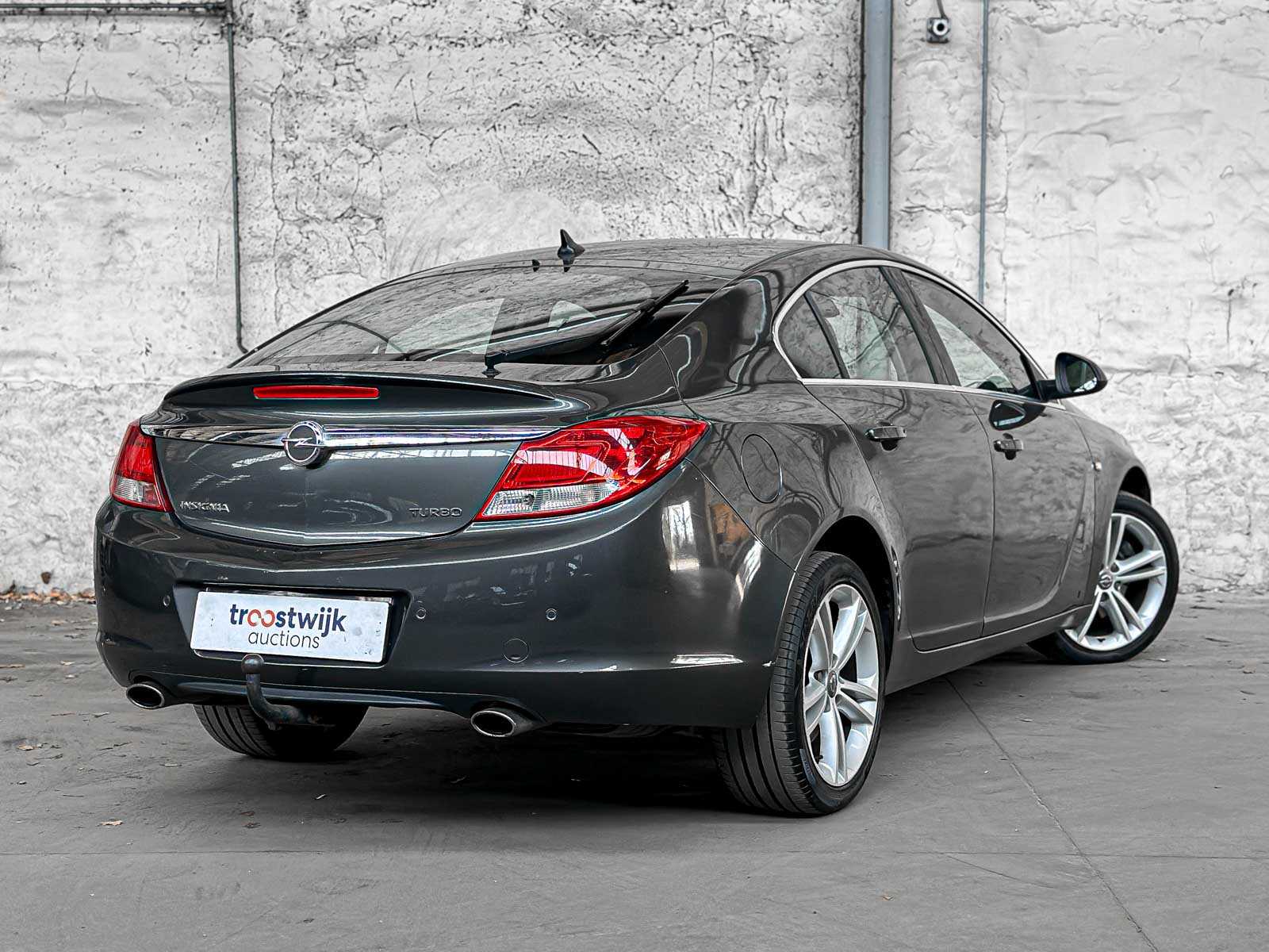 Opel Insignia 1.6 T Edition 179pk 2010 (Origineel-NL), 45-NJT-2