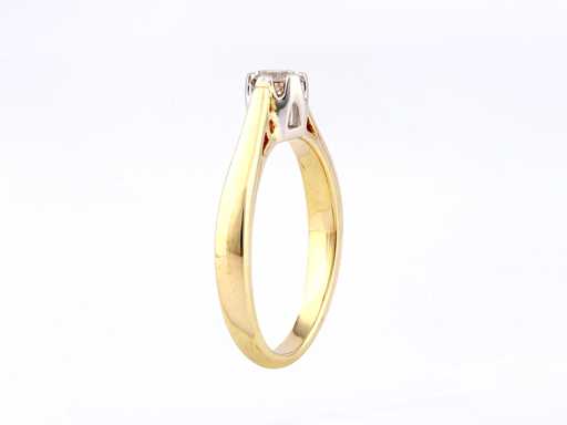 9KT Yellow Gold Ring With Natural Diamond