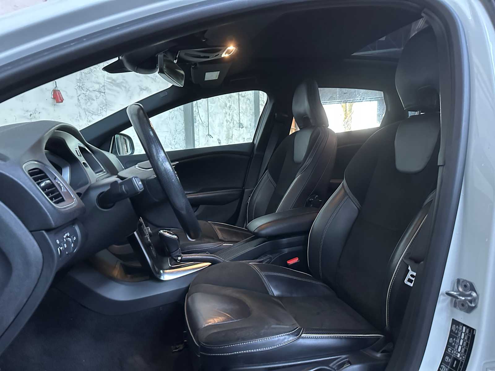 Volvo V40 1.5 T3 Polar+ Sport 152PK 2019, G-819-BH