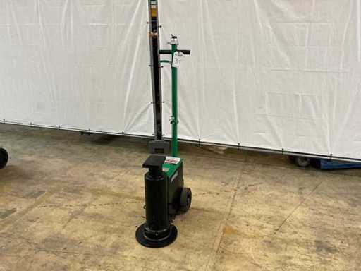 Cric pneumatique Jungwille 80T