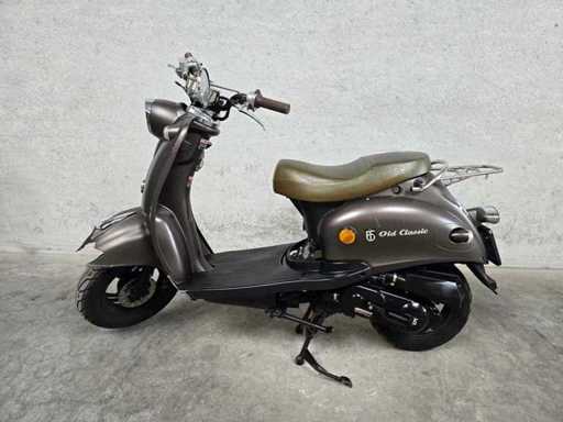 BTC - Moped scooter - Old Classic - 4T 45km version dds95r