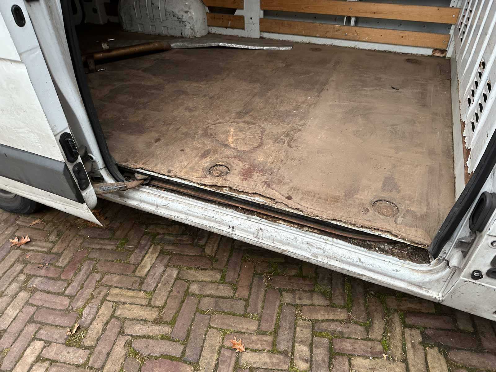 Renault Master T35 2.3 dCi L2H3 Eco 125pk 2013, VD-911-L