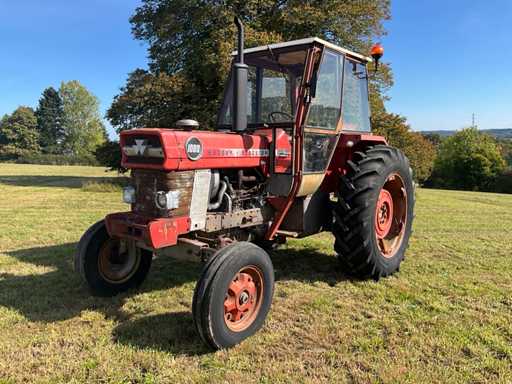 Massey Ferguson 1080 Vintage Tractor