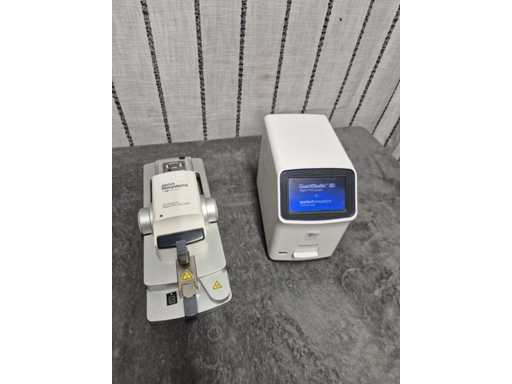 AB APPLIED BIOSYSTEMS - QuantStudio 3D Digital PCR System With Chip Loader - Digital PCR System - 2013