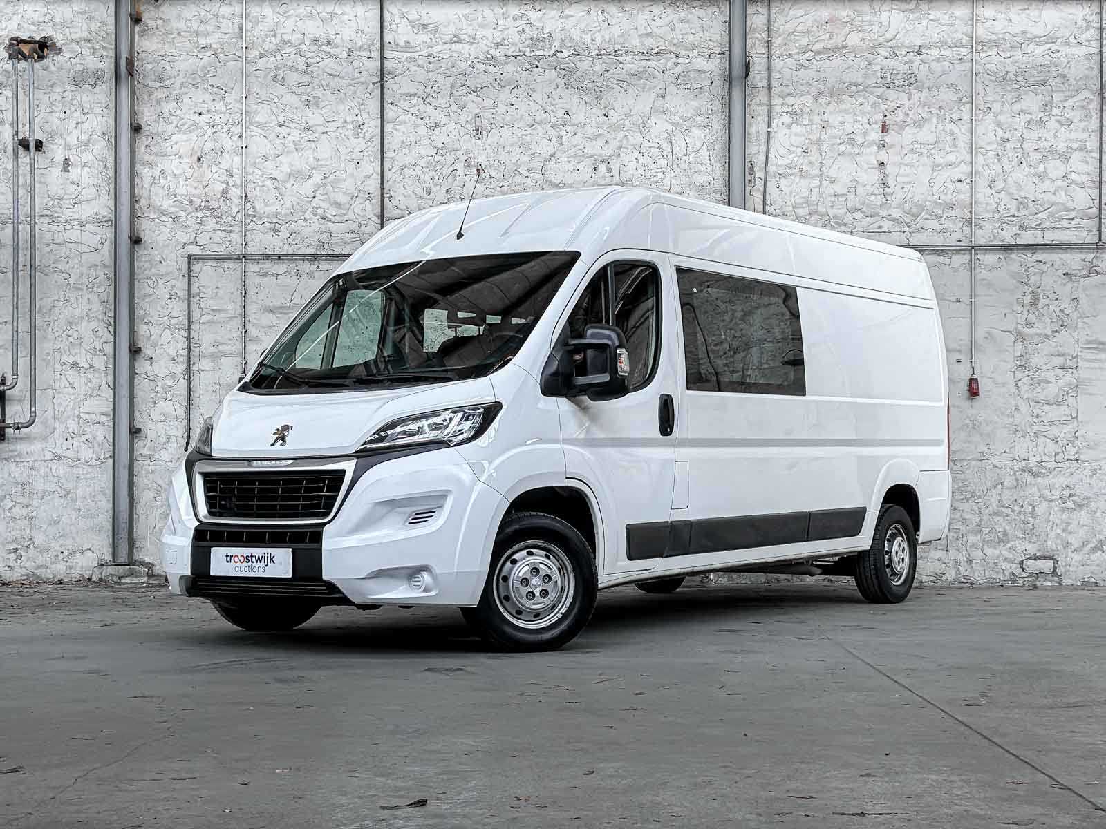 Peugeot Boxer 335 2.2 HDI L3H2 XR DC 6-Seater 150hp 2016 Commercial Vehicle, V-165-GX