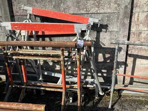 Postează diverși cerbi