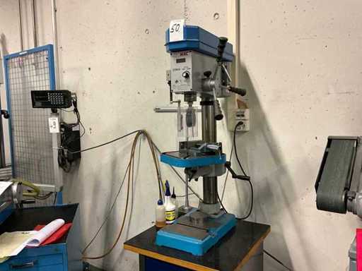 2011 ProMac 378 VA Säulenbohrmaschine mit Unterbau