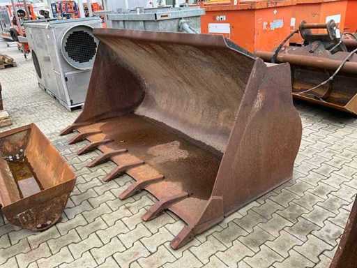 Zeppelin 930H IT-SW Ground Bucket