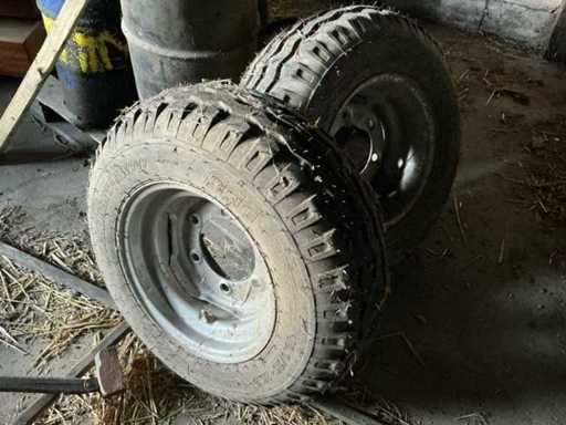 BKT IMPLEMENT - AW909 Wheel set 10.0/75-15.3 - agricultural transport (2x)