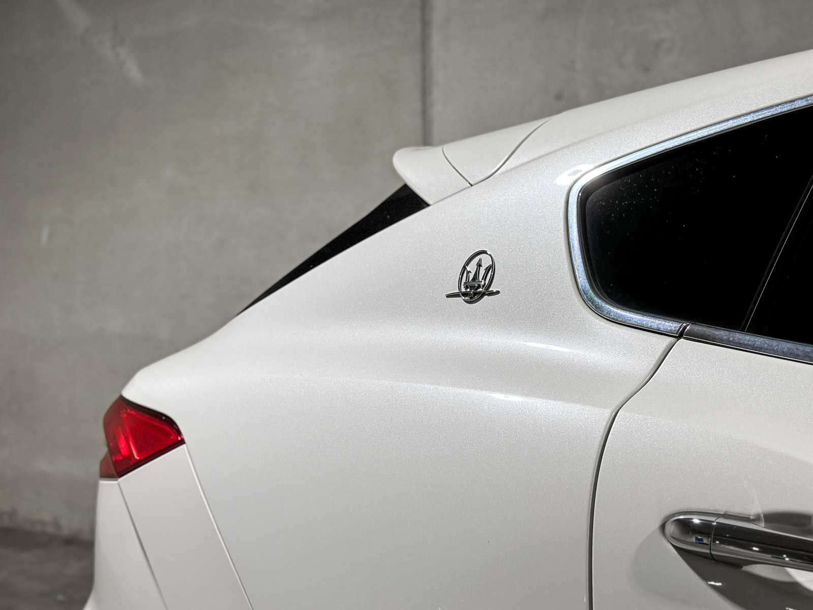 Maserati Levante 3.0 V6 D AWD 275pk 2017 (Origineel-NL), ND-376-K