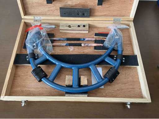 FREUTEK SDM0033 Micromètres extérieurs avec enclumes interchangeables 300-400 x 0,01 mm