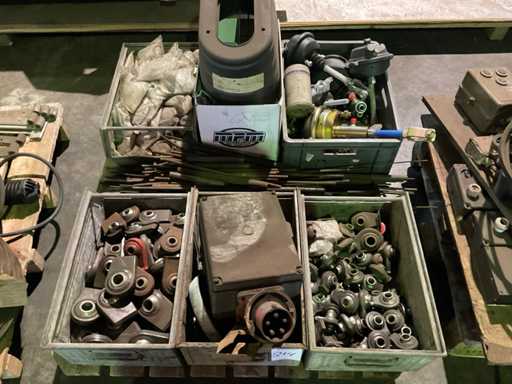 Partij landbouwmachine onderdelen