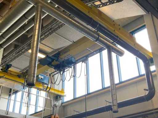 Demag Overhead Hall Crane