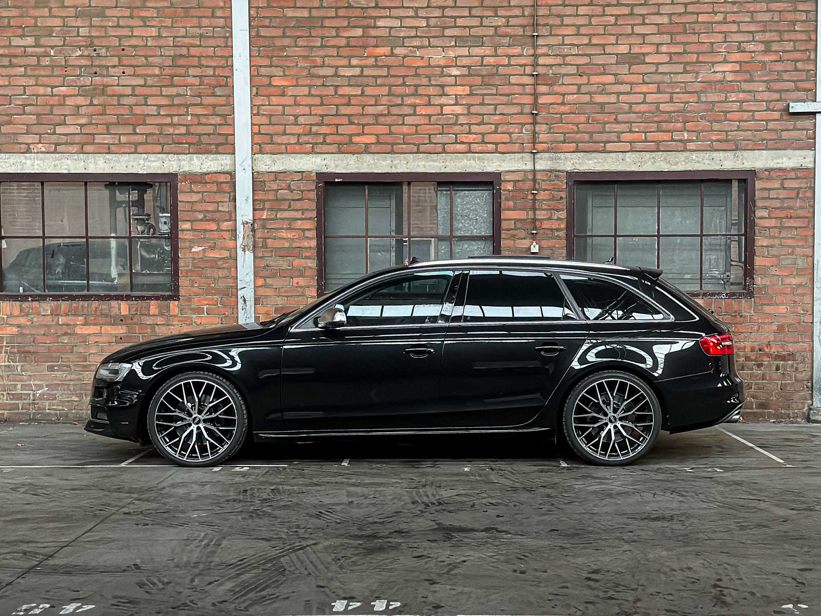 Audi S4 Avant 3.0 TFSI V6 Quattro Pro Line 333hp 2012 (Original-NL), 40-XRL-8