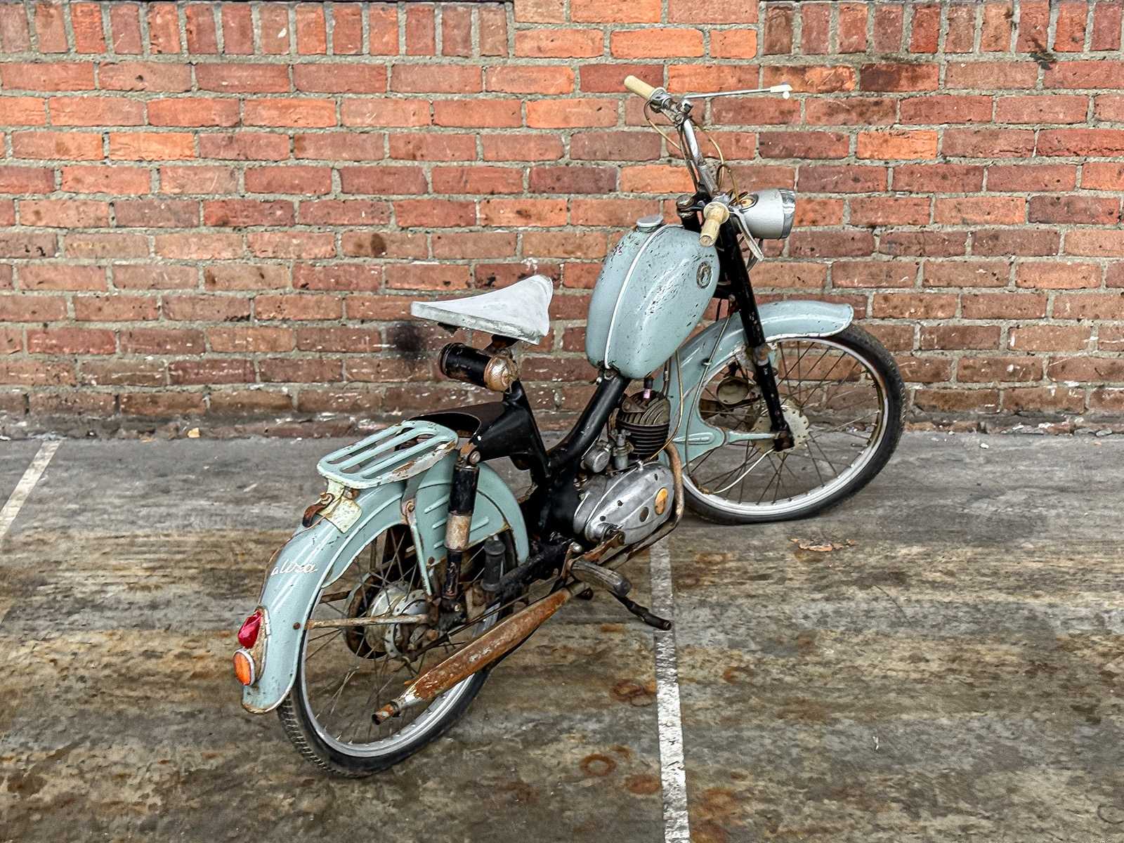 Salira L50 1973 Dames Bromfiets, FD-207-R