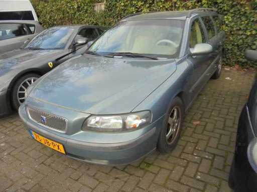 Volvo - 2002 - V70 - 2.4 Comfort Line - 75-JB-PX