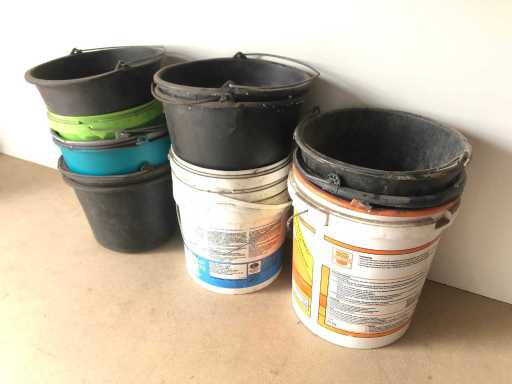 Lot Eimer 14 Stück (14x)