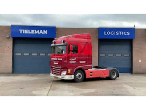 6dfa4622-151a-4639-96c5-0a1c4e5c3d64.mp4