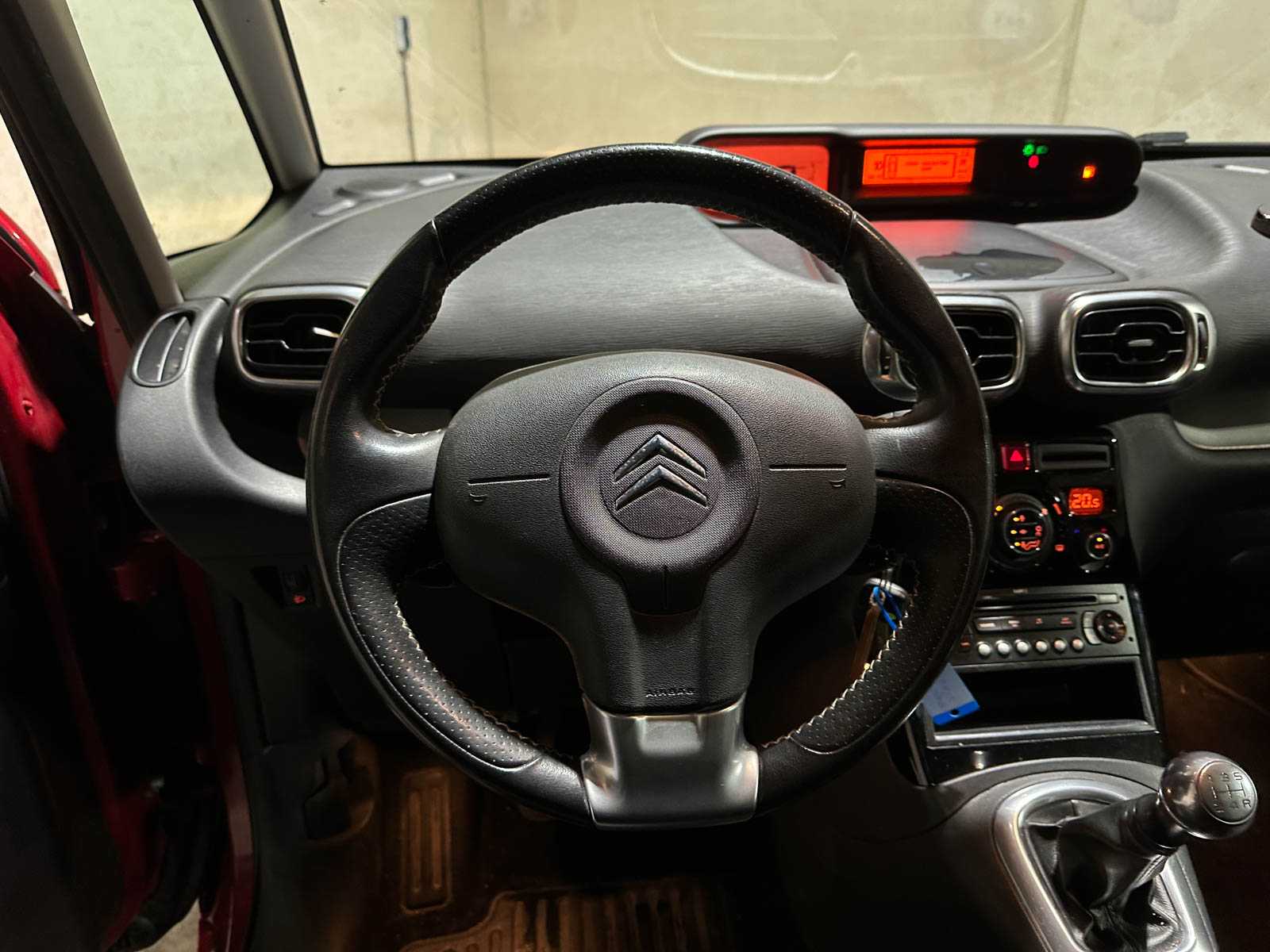 Citroen C3 Picasso 1.6 VTi Exclusive 120pk 2009 (Origineel-NL), 88-JFN-1